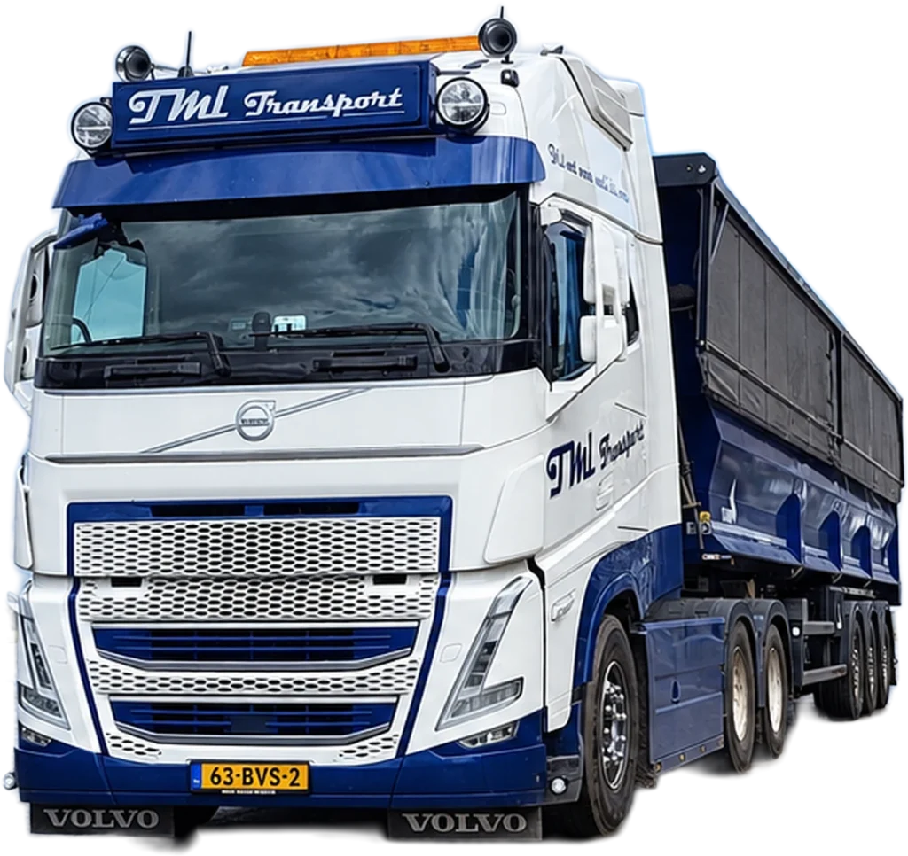 Vrijstaande Volvo FH vrachtwagen van TML Transport met kippertrailer